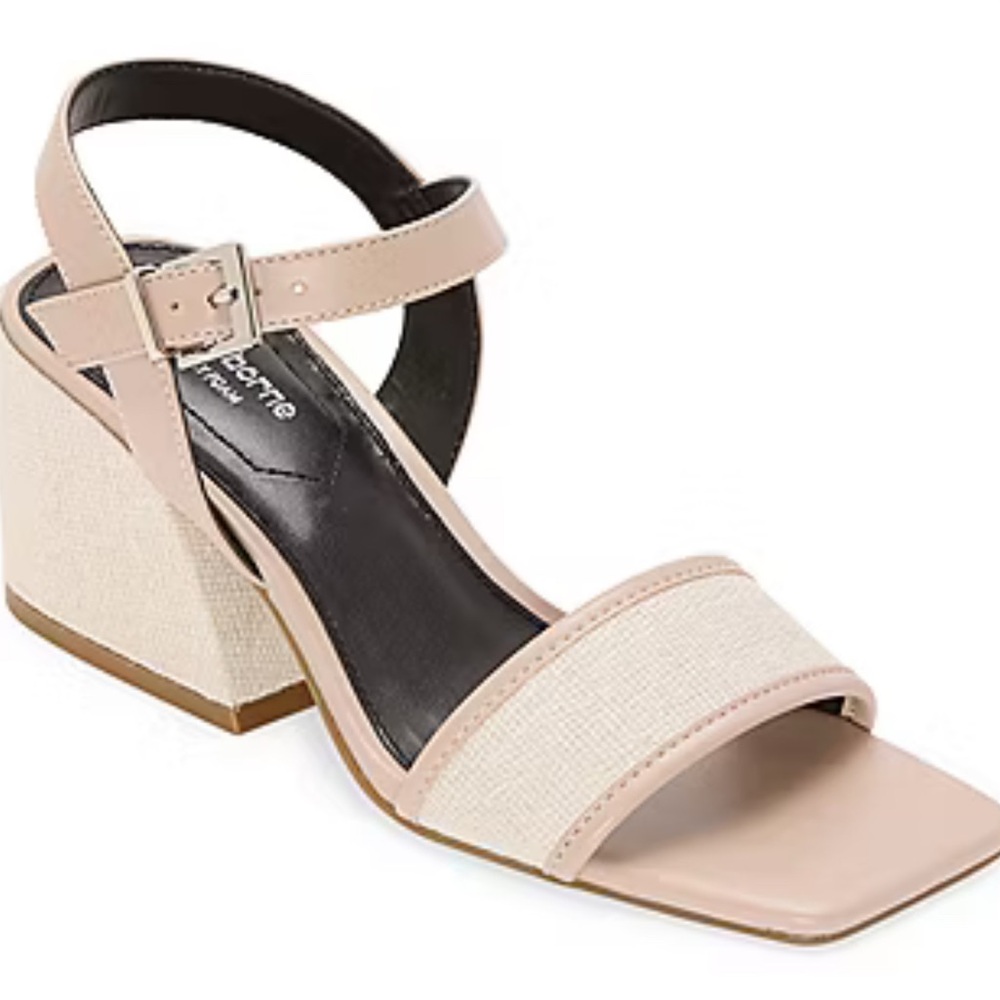 Liz Claiborne Womens Fair Heeled Sandals -size 6 wide